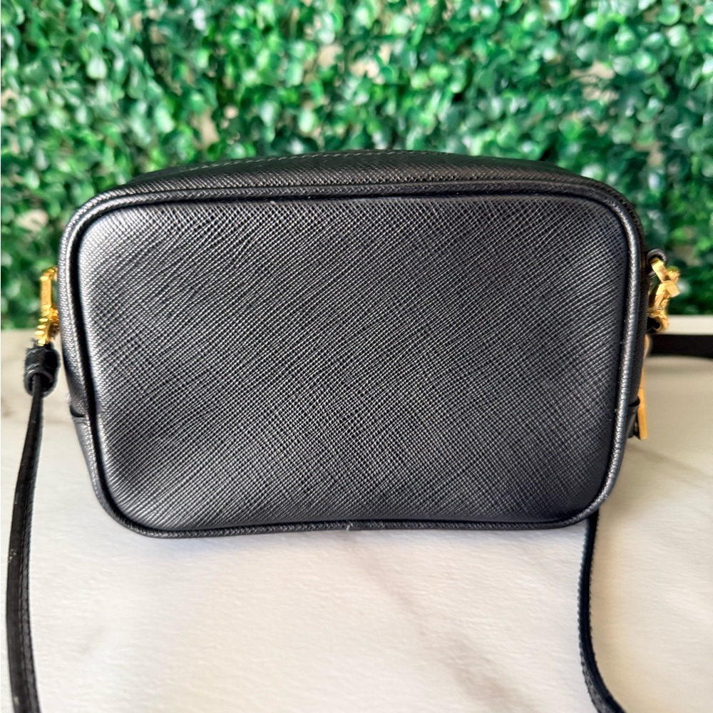 Prada Black Saffiano Leather Mini Camera Bag with Gold Logo Authentic - Picture 2 of 13